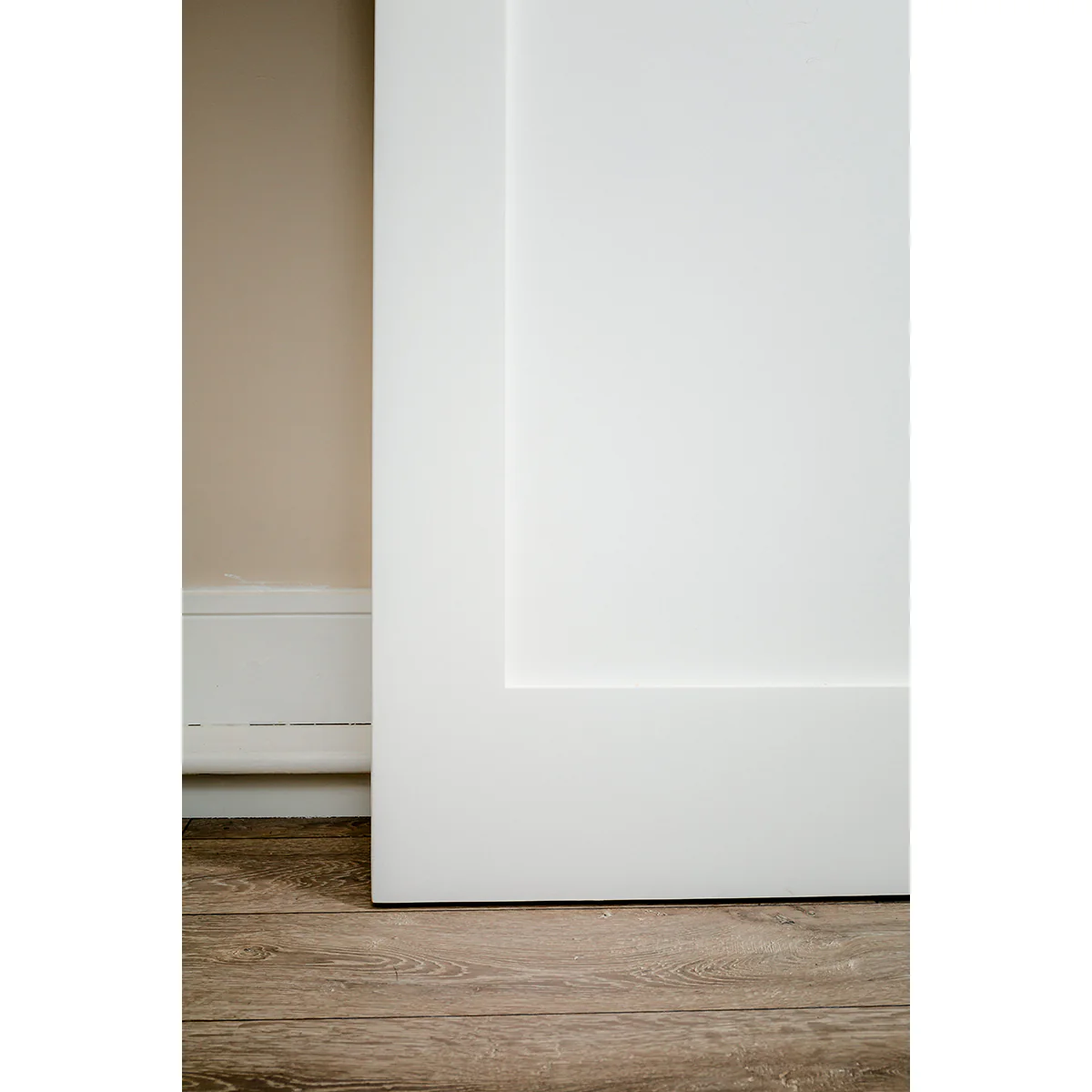 BOSTON SHAKER PRIMED DOOR - Image 3