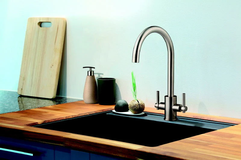 CLEARWATER ROCOCO TAP BRUSHED NICKEL - Image 4