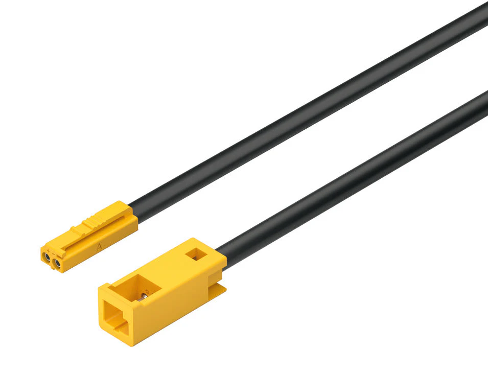LED Extension Lead, for use with Loox 12 V Monochromatic Lights and Drivers
12 V, 5 A, 18 AWG, Length 2000 mm