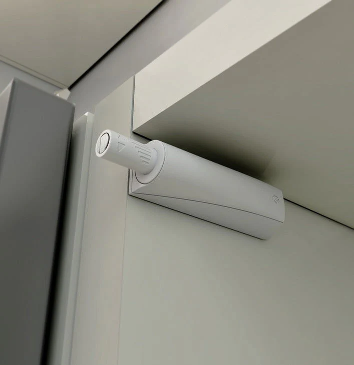 MAGNETIC PUSH TO OPEN CATCH - Image 2