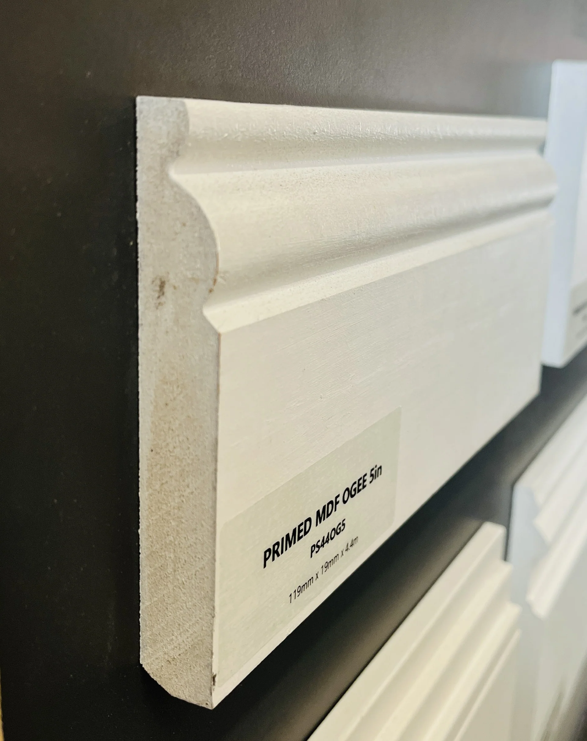Primed MDF Ogee Skirting 5" X 4.4Mt Length - Image 2